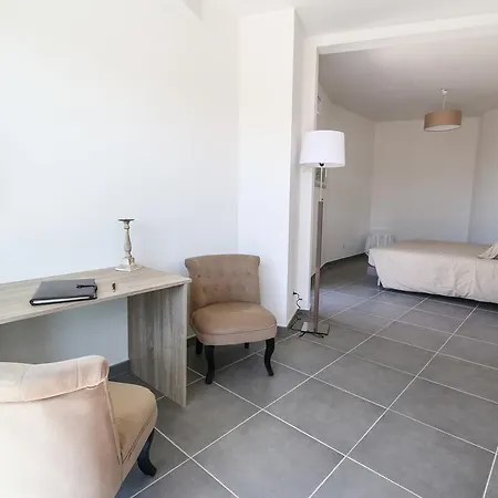 Apartment Unique A *